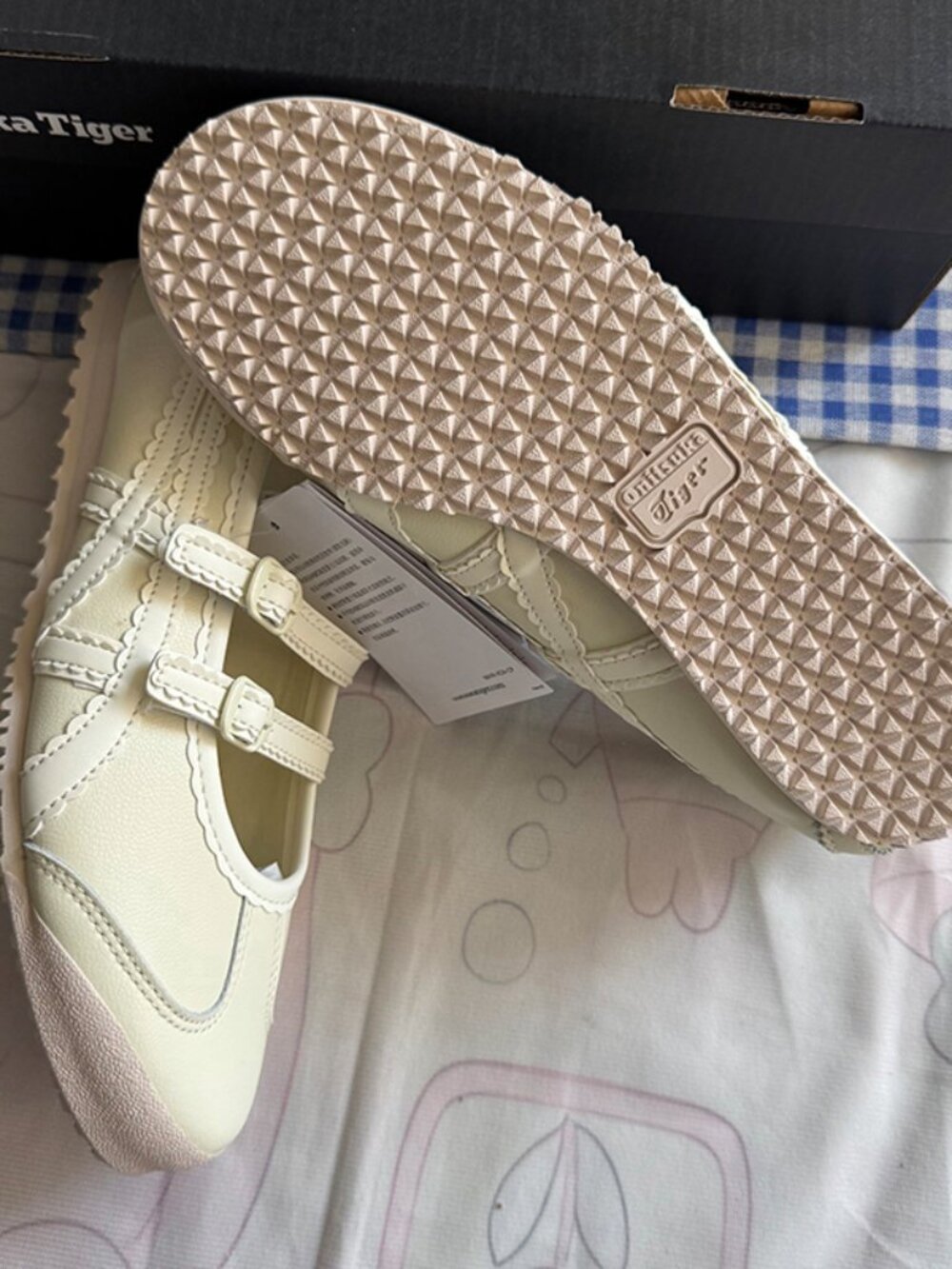 Onitsuka Tiger Mexico 66 Tgrs Cream Sneakers - Picture 7 of 7